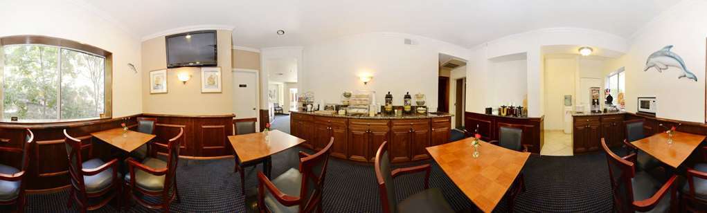 Beachfront Inn And Suites At Дана-Пойнт Ресторан фото